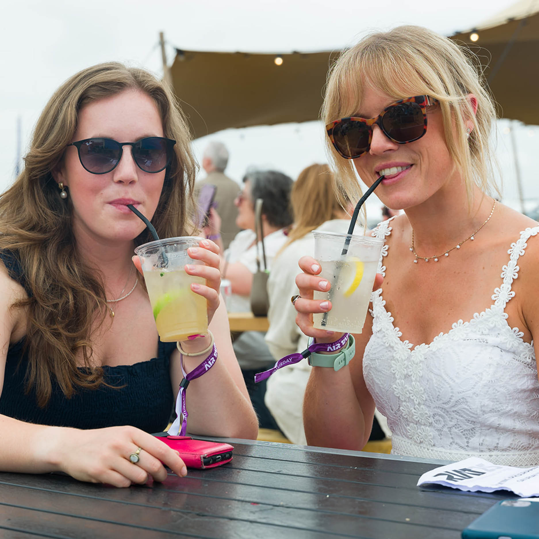 Altitude 900X900px10