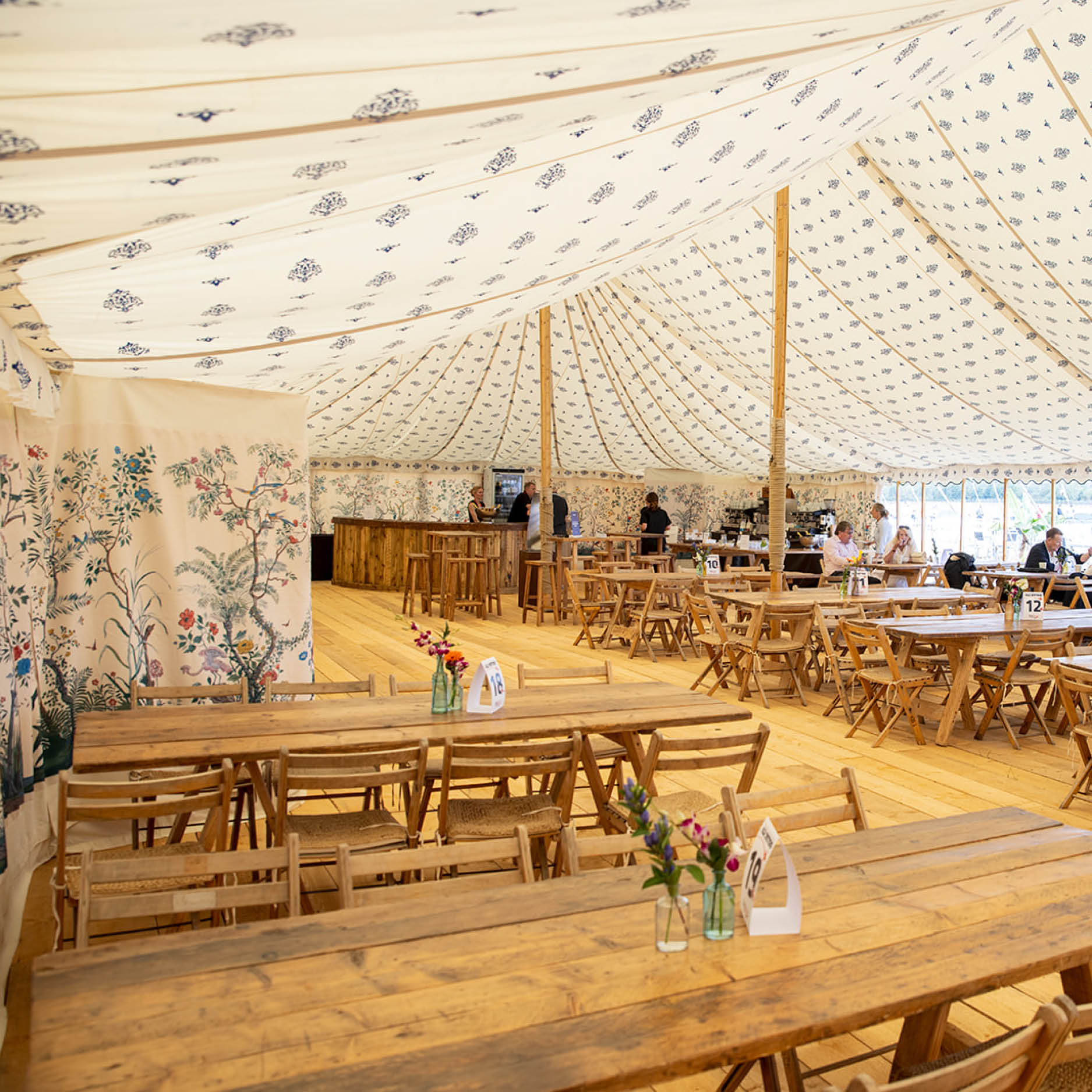 First Class 900X900px2