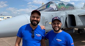 Volunteers 4323971 T