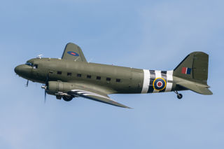 Ext2021 Civ Aerolegends C 47 Kp220 Tom Jones 3