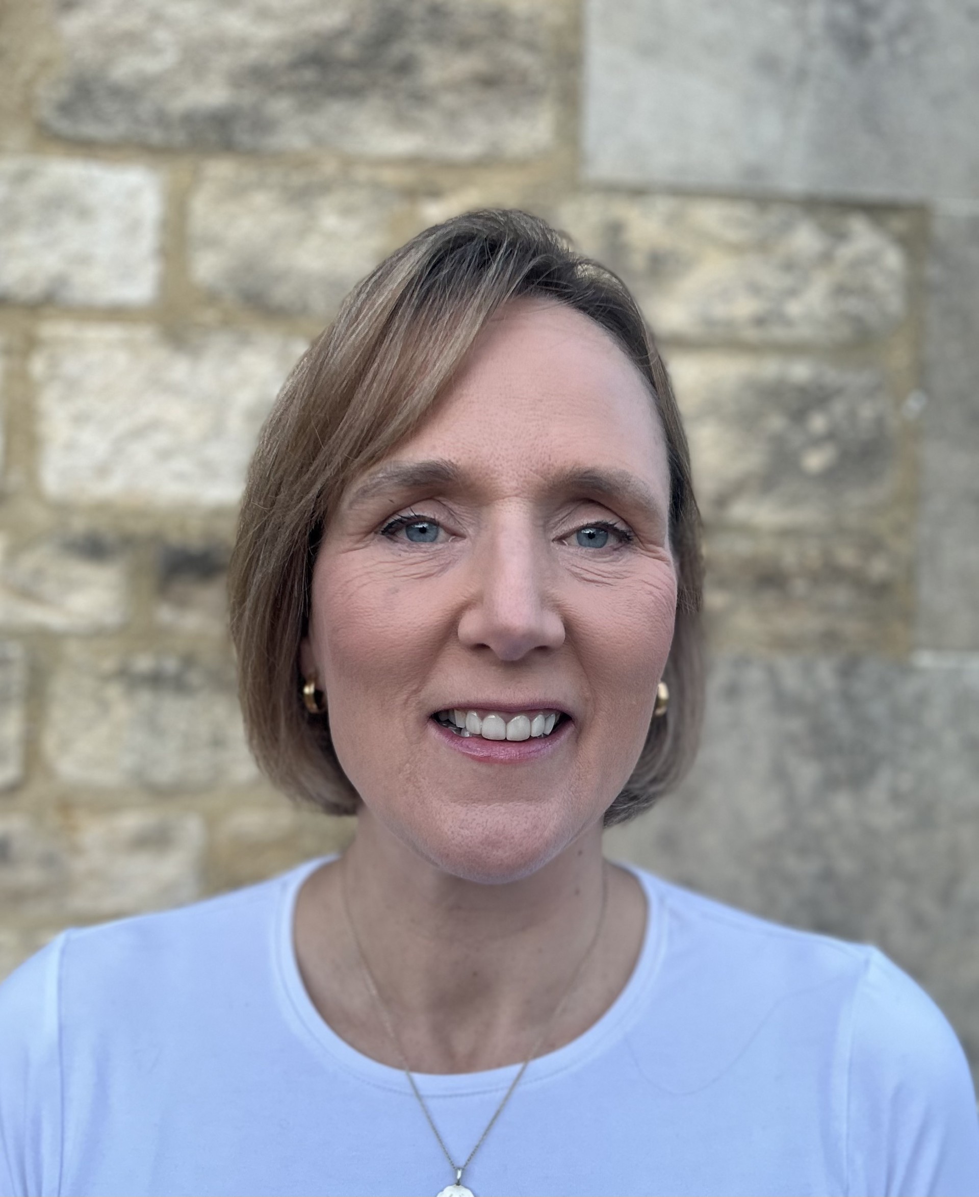 Emma Wellman Headshot