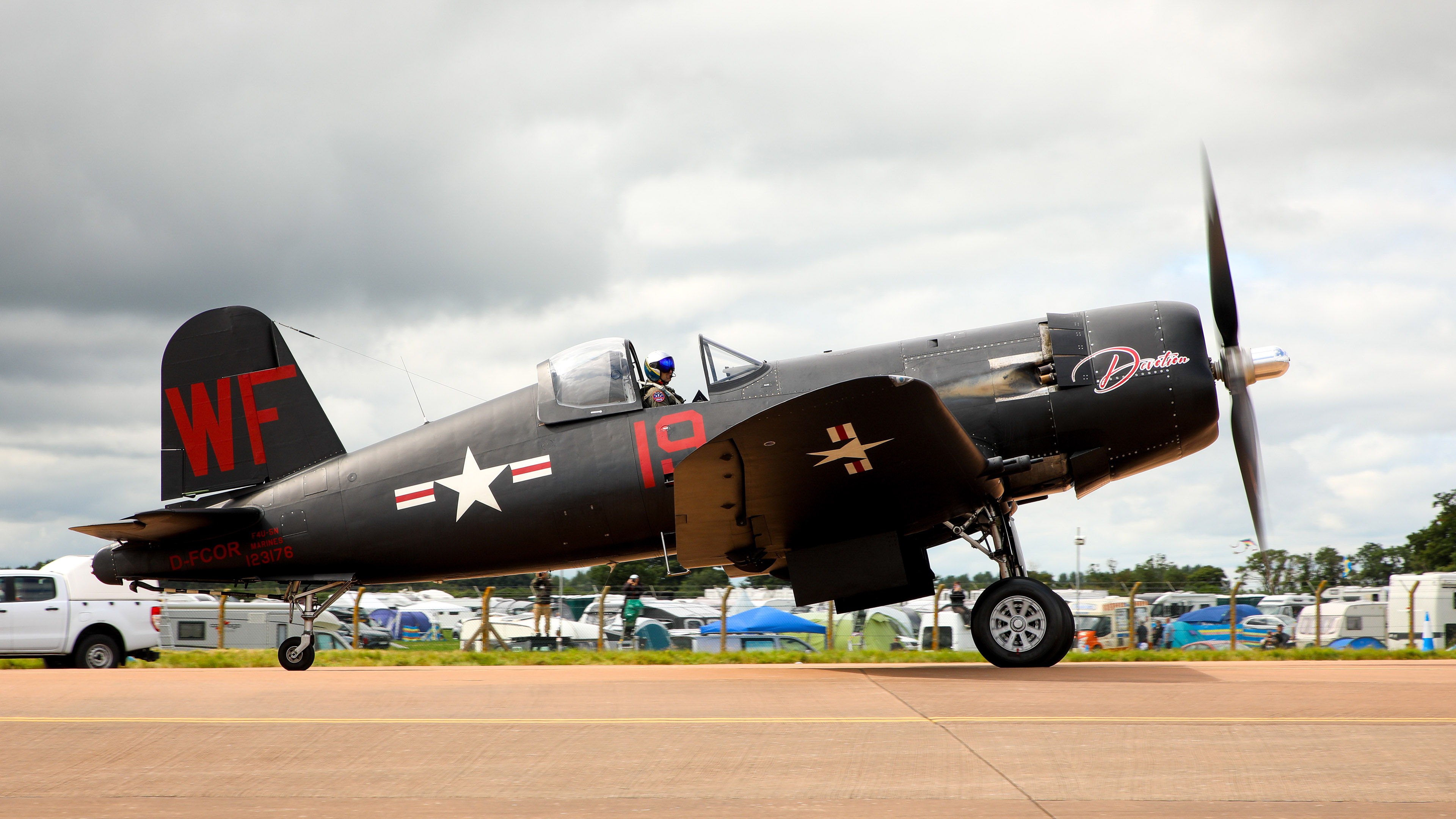 Chance Vought F4U 5NL Corsair