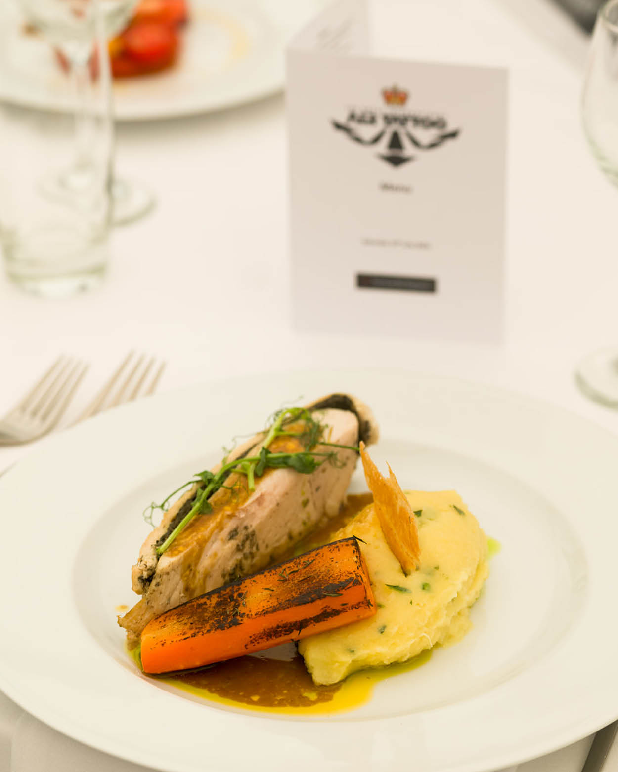 Lightning Carousel Food2